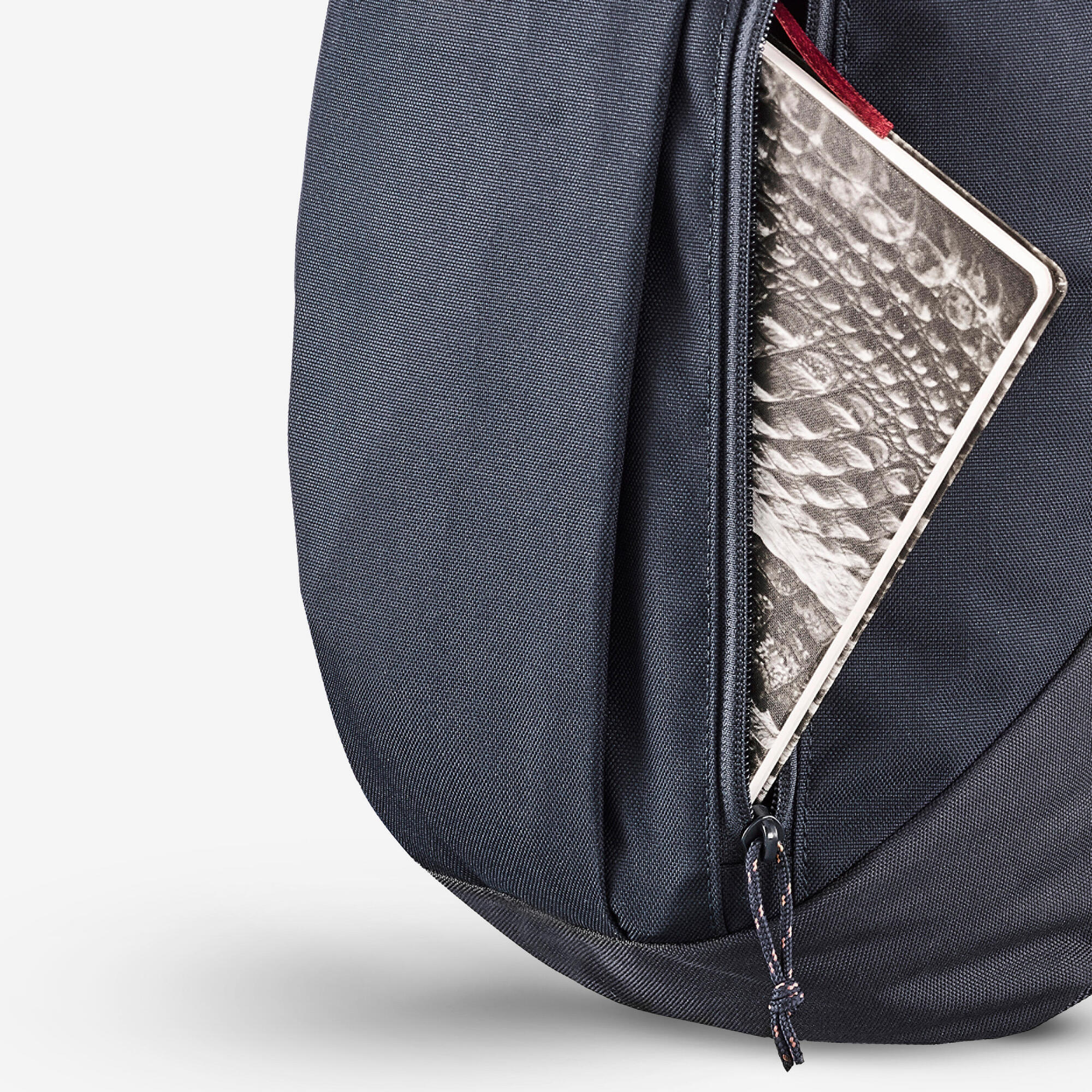 Quechua NH50 Arpenaz 10 L Hiking Backpack - Image 6