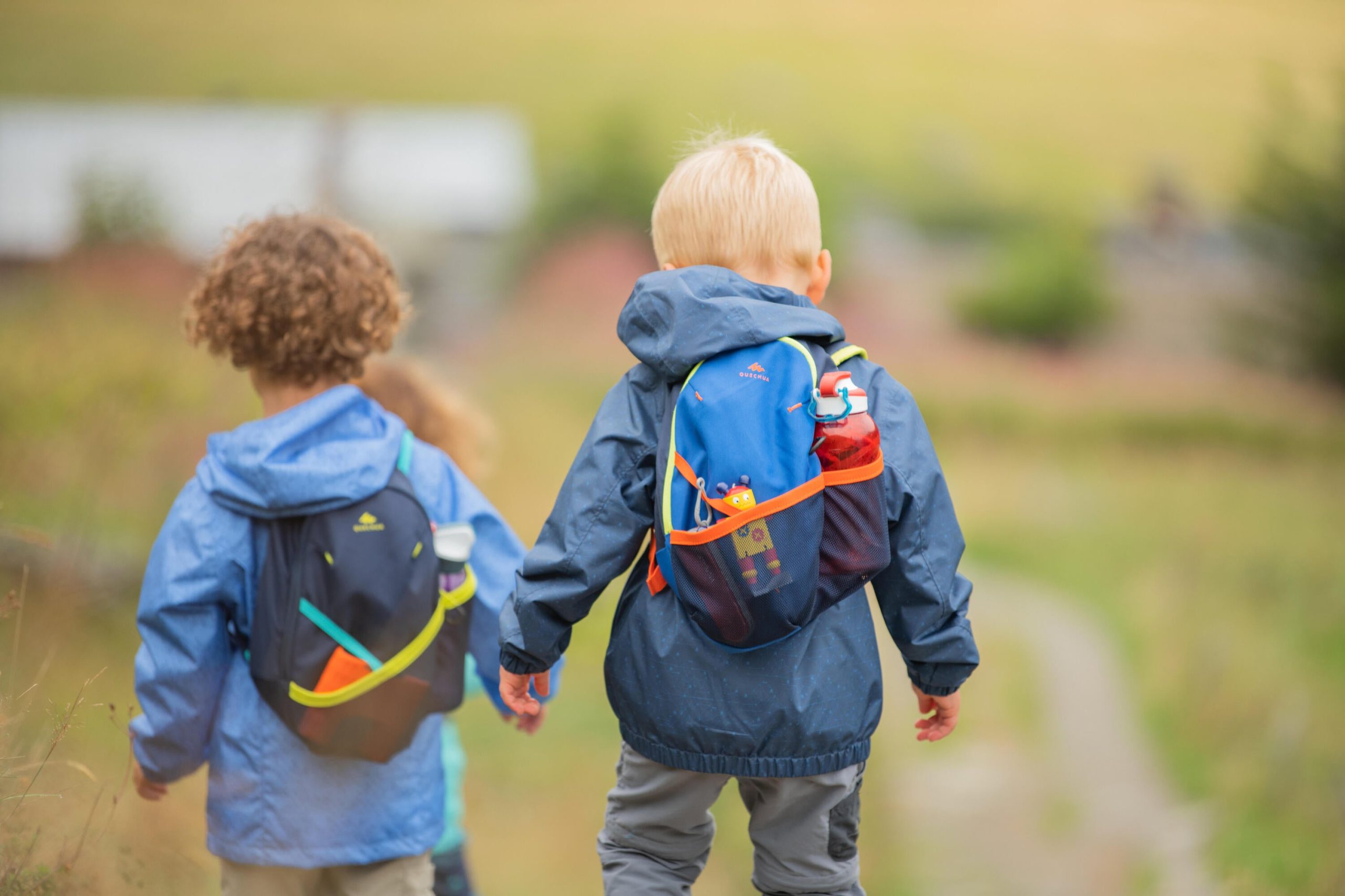 Quechua Kids' MH100 5L Hiking Backpack - Image 11
